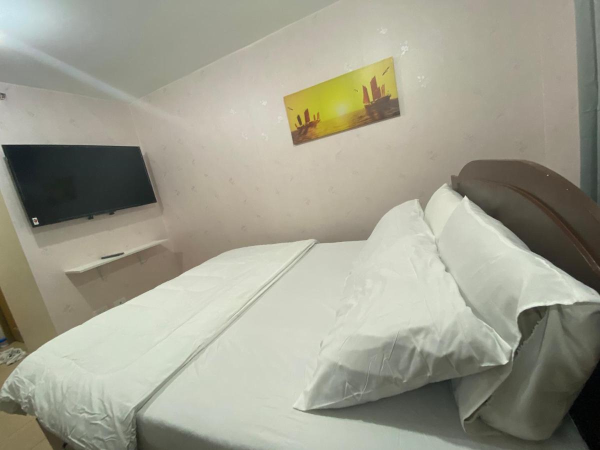 8 Spatial Condominium Davao City Eksteriør bilde