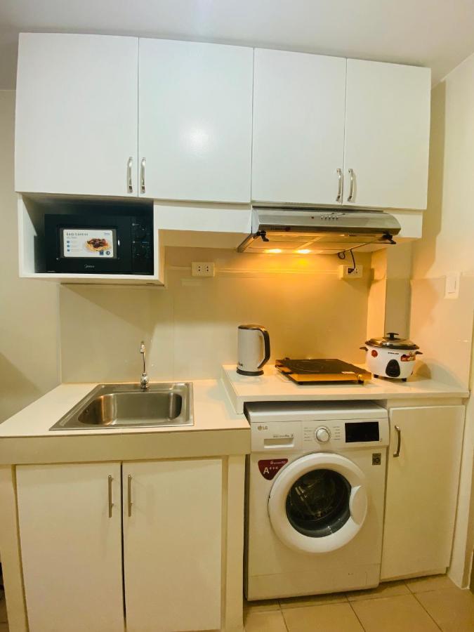 8 Spatial Condominium Davao City Eksteriør bilde