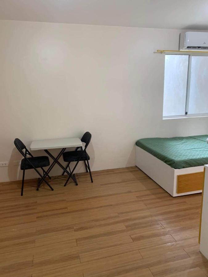 8 Spatial Condominium Davao City Eksteriør bilde