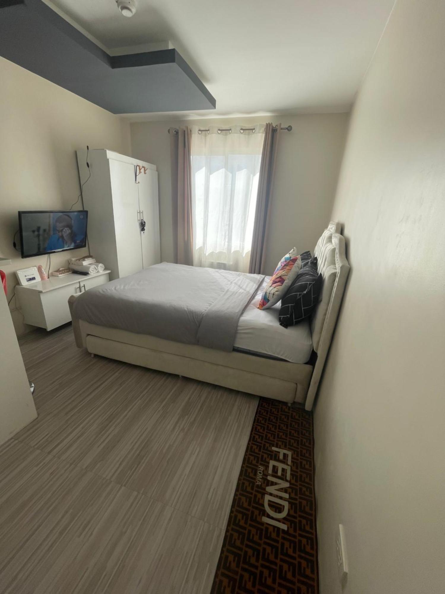 8 Spatial Condominium Davao City Eksteriør bilde